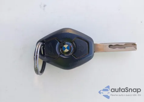 2005 BMW 330Ci z USA, uszkodzony, nr VIN WBABW53435PL48521